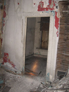 Interior doorway with hardwood flooring